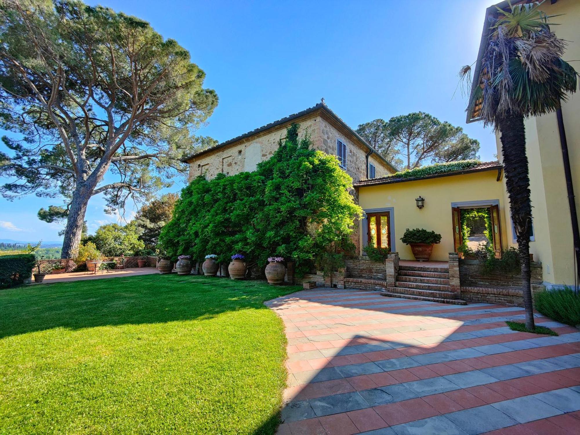 Agriturismo Bio Fattoria Bacio 切塔尔多 外观 照片