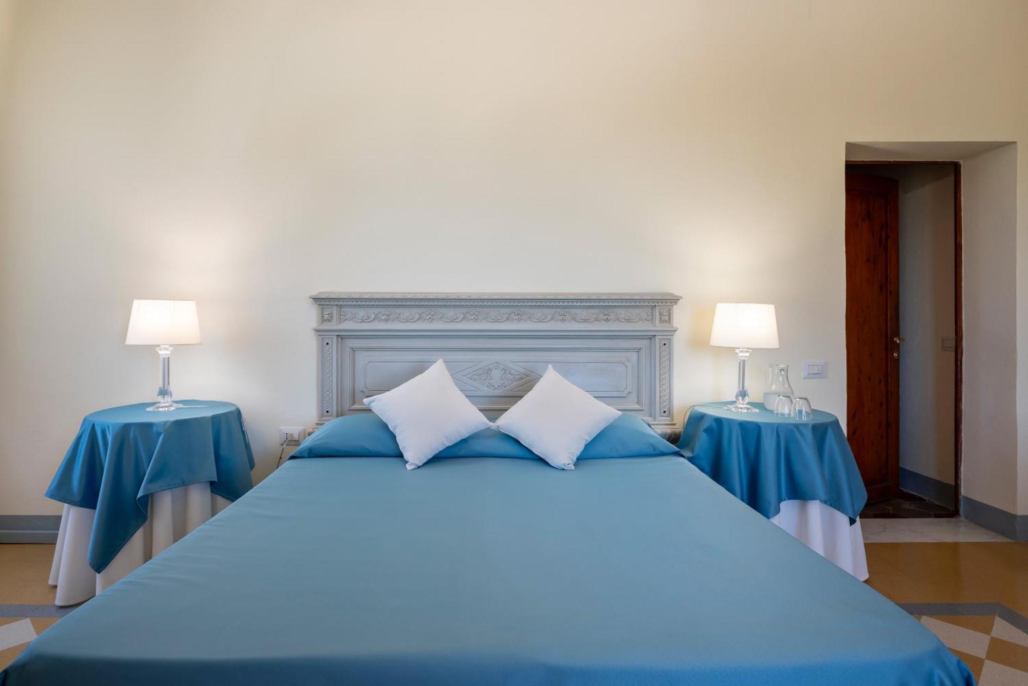 Agriturismo Bio Fattoria Bacio 切塔尔多 外观 照片