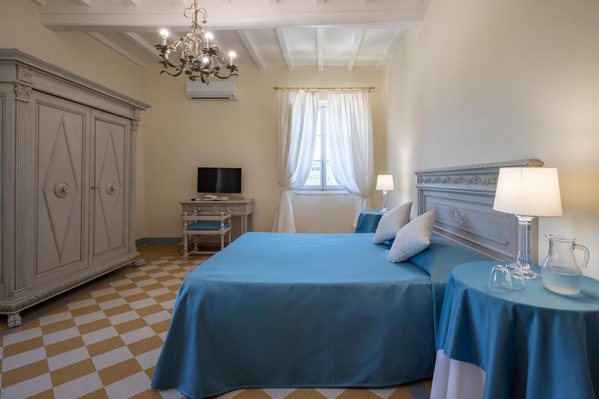 Agriturismo Bio Fattoria Bacio 切塔尔多 外观 照片