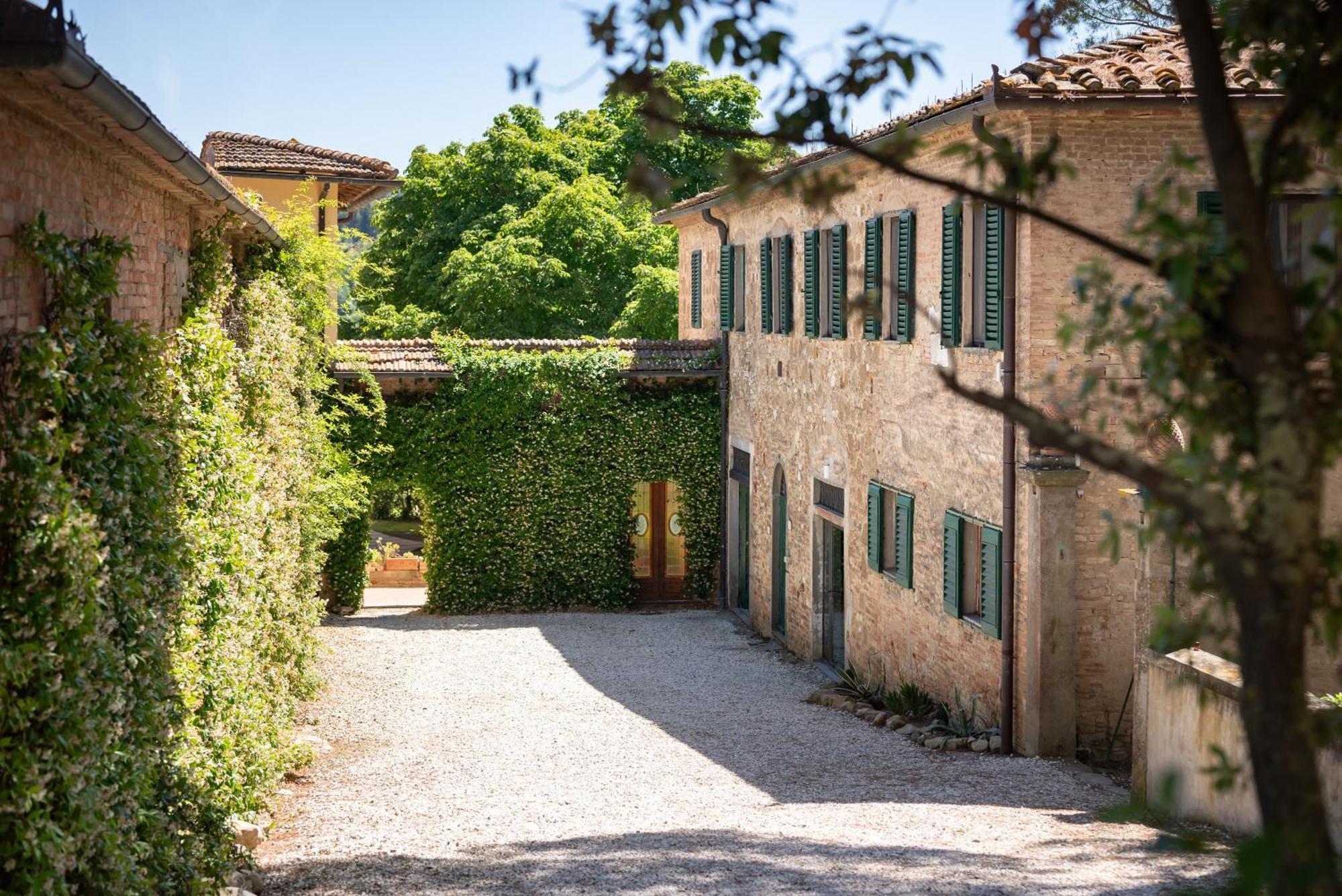 Agriturismo Bio Fattoria Bacio 切塔尔多 外观 照片