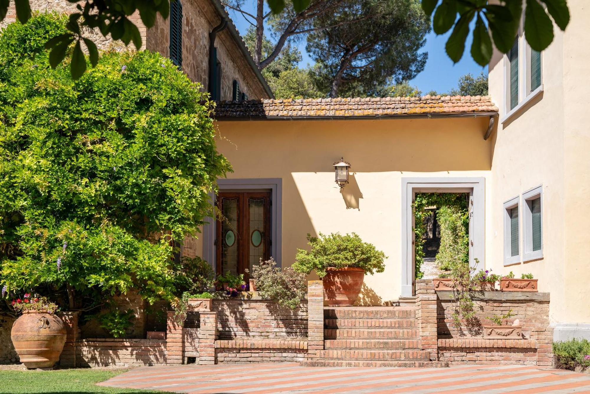 Agriturismo Bio Fattoria Bacio 切塔尔多 外观 照片
