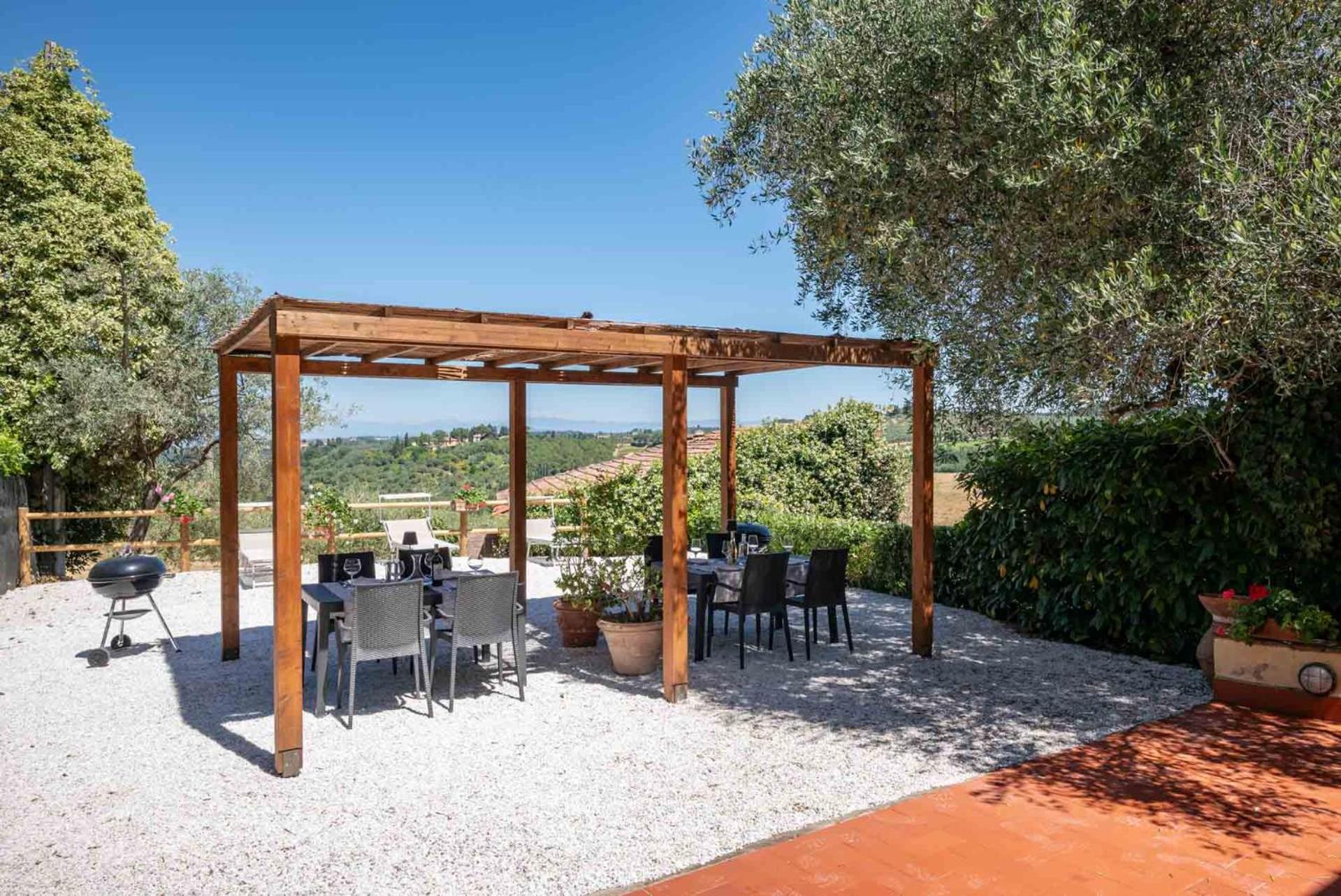Agriturismo Bio Fattoria Bacio 切塔尔多 外观 照片